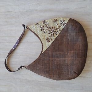Kate Landry 100% Natural Straw Brown and Cream Woven Beaded Floral Shoulder Bag